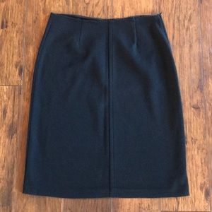 💥Banana Republic Midi Skirt💥